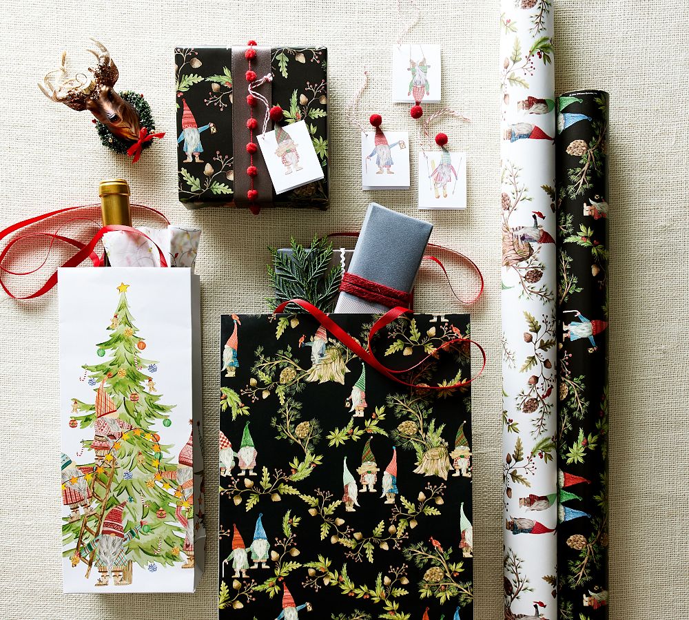 19-Piece Holiday Gift Wrapping Set - Forest Gnome