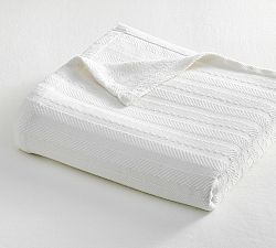 Hydrocool&#174; Cable Stripe Blanket