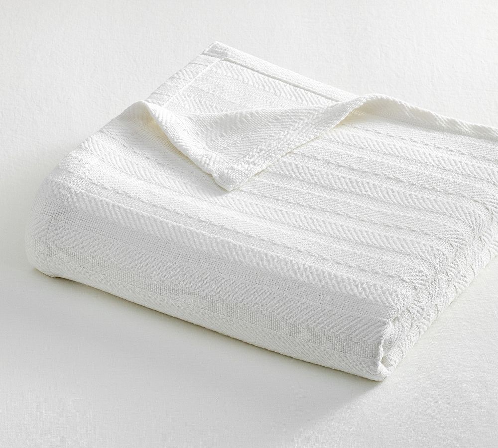 Hydrocool&#174; Cable Stripe Blanket