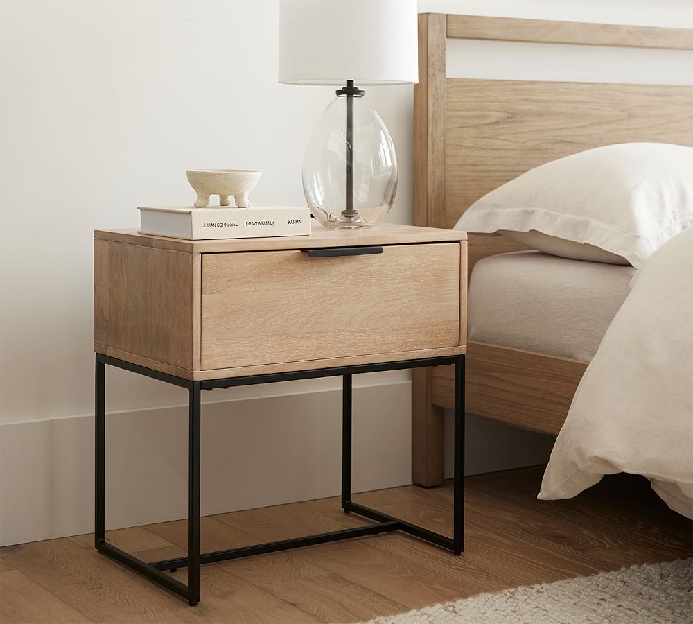 Acre Nightstand (22&quot;)
