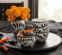 Puebla Porcelain Dinnerware Collection