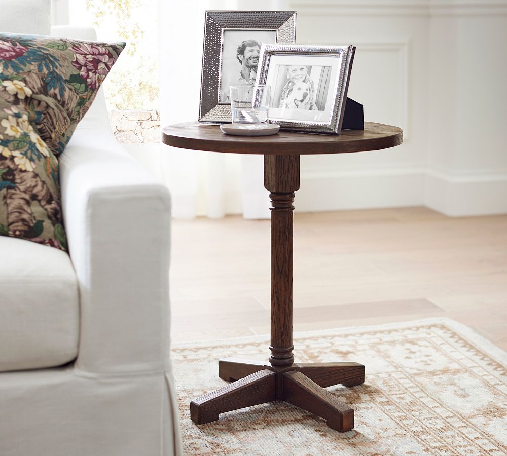 Stowe Round Side Table (20&quot;)