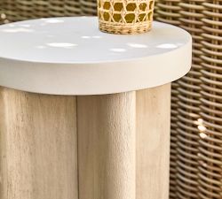 Cayman Concrete &amp; Eucalyptus Round Outdoor Accent Table (11&quot;)