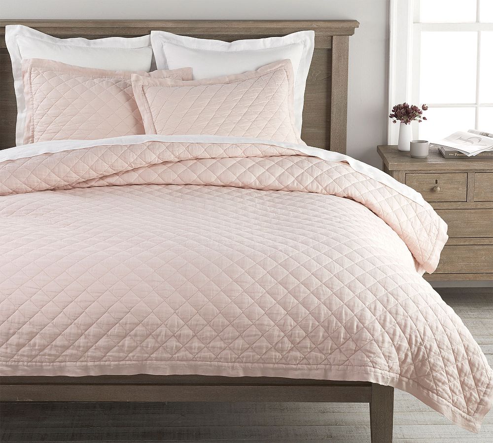 Open Box: Belgian Flax Linen Diamond Quilt - Soft Rose, King/Cal. King