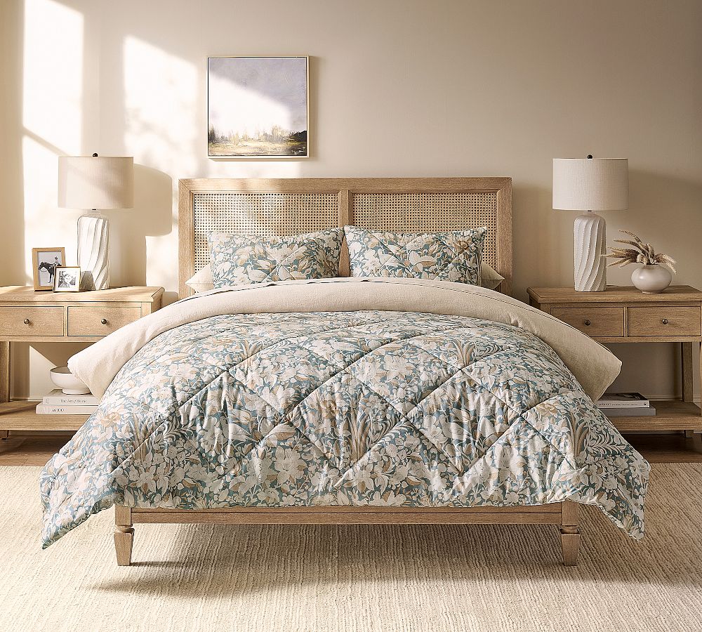 Mia Comforter