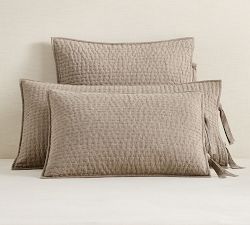 Get the Look: Quiet Comfort