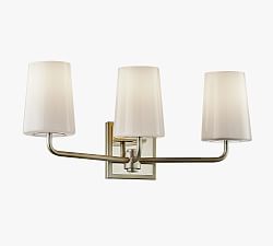 Morrigan Triple Sconce (21&quot;)