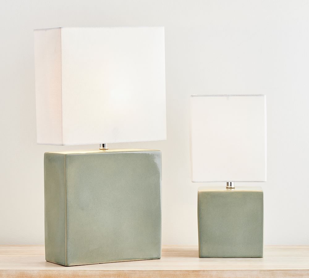 Rudy Ceramic Table Lamp (15&quot;)