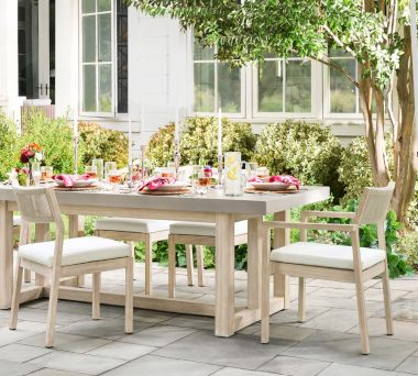 Portola Huntington Outdoor Dining 