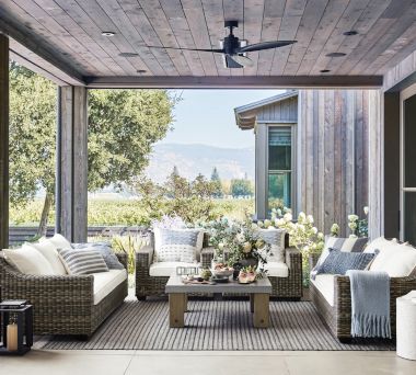 Torrey Abbott Outdoor Lounge