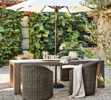 Palisades Huntington Outdoor Dining