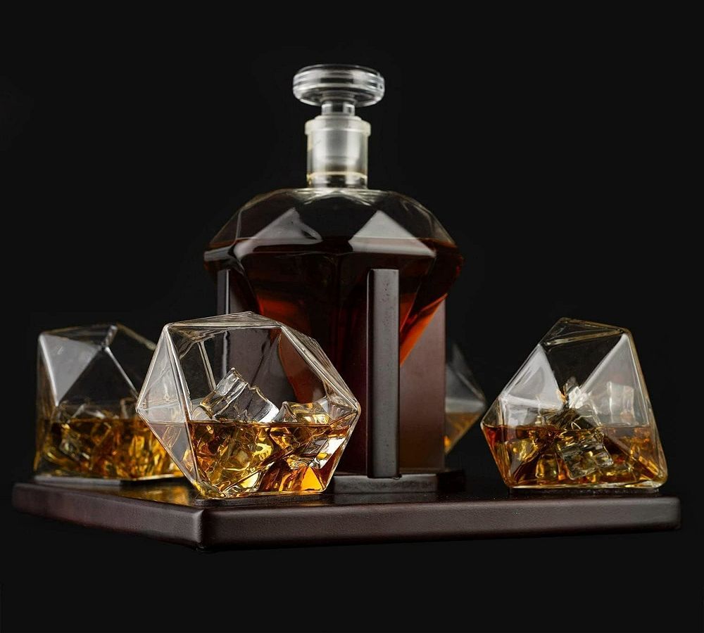Handblown Diamond Decanter and Glasses Gift Set