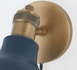 Kelley Enamel Plug-In Sconce (9.5&quot;)