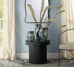 Mailee Bamboo Side Table (22&quot;)
