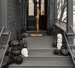 Faux Lit Black Maple Leaf Garland