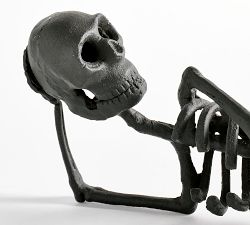Relaxing Skeleton Object