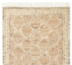 Open Box: Arroyo Handwoven Wool Rug