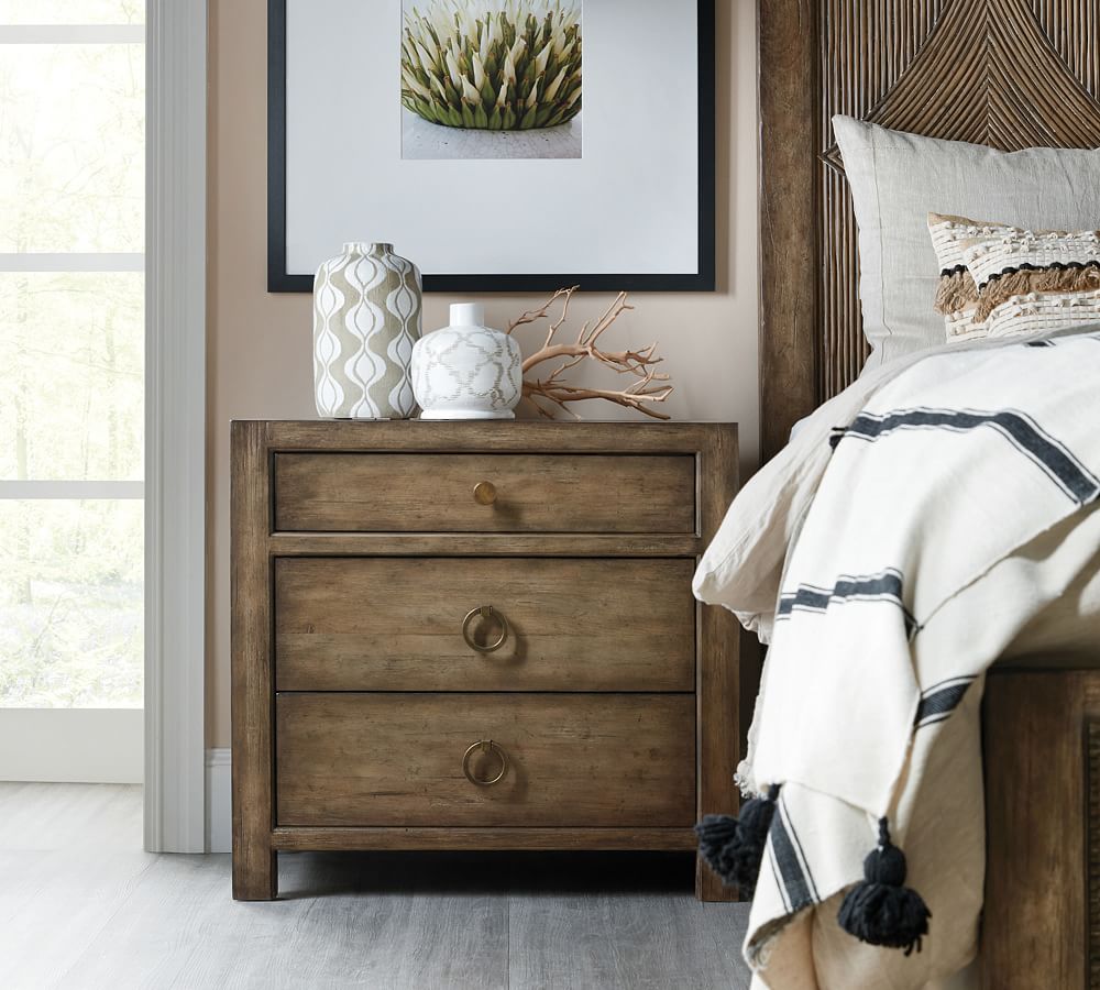 Anders 3-Drawer Nightstand (32&quot;)