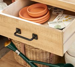 Harvest Potting Station