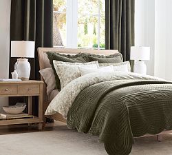 Open Box:  Velvet Heirloom Quilt