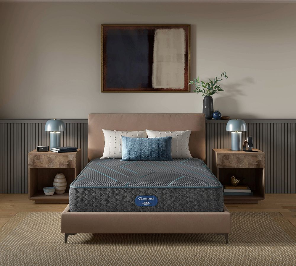Beautyrest&#174; Signature Hybrid Mattress (12&quot;h)