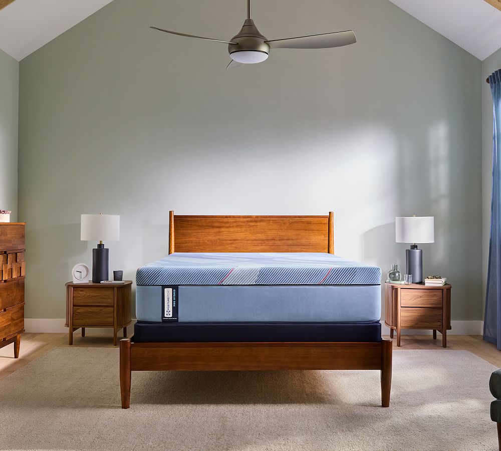 Sealy&#174; Posturepedic PRO Hybrid Mattress (13&quot;h)