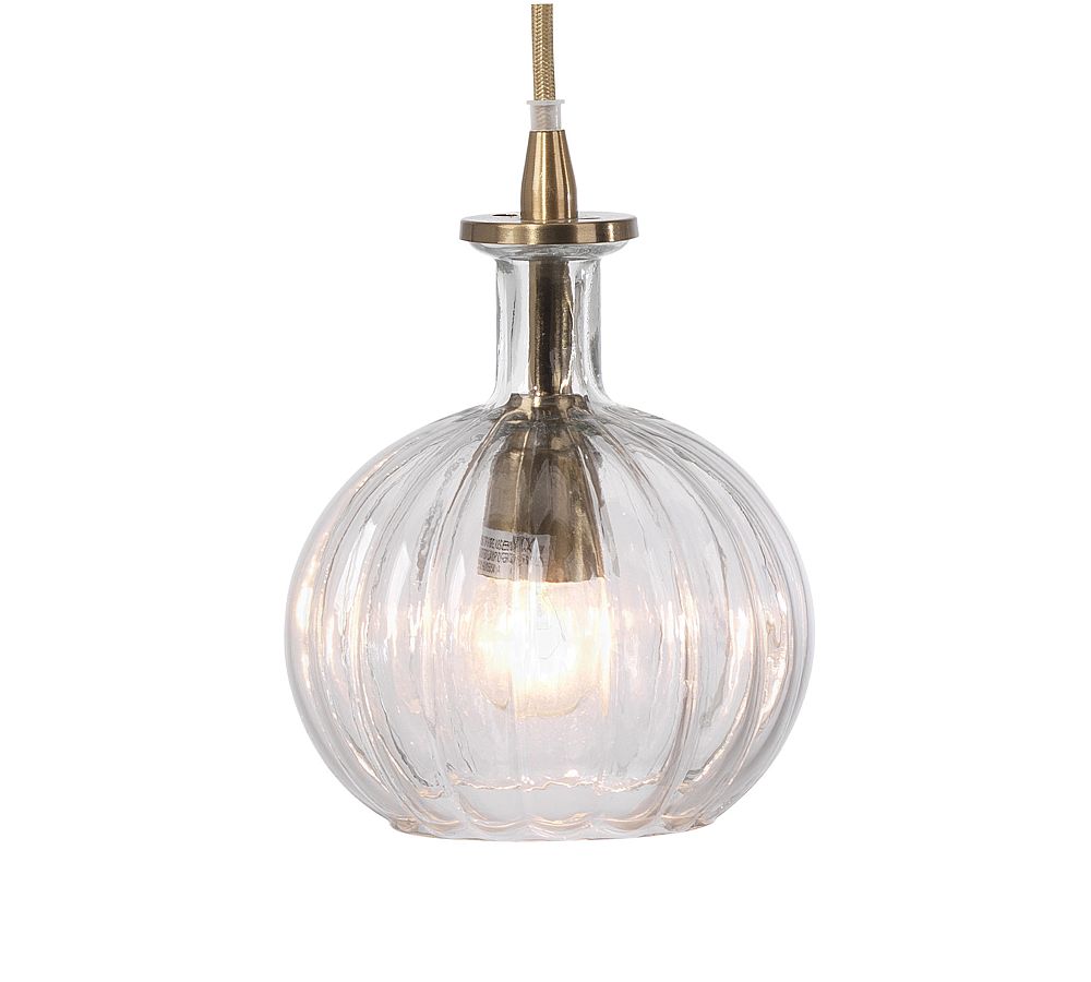 Latham Glass Pendant (7&quot;)