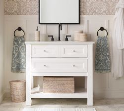 Delphine Sculpted Towel