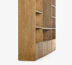 Braemar Entertainment Center