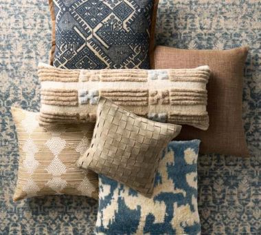 Pillows &amp; Decor