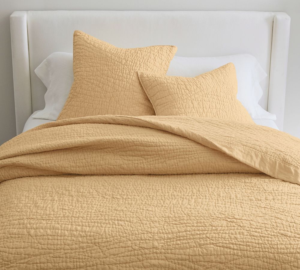 Open Box: Belgian Flax Linen Handcrafted Quilt, Full/Queen - Harvest Gold