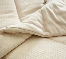 Cozy Fleece Comforter