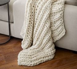Open Box: Colossal Ribbed Throw