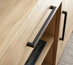 Malcolm Buffet (66")