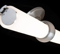 Ruthin Double Sconce (20&quot;-27&quot;)