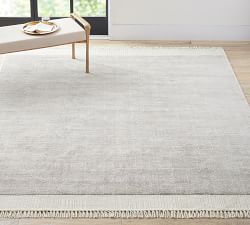 Open Box: Wray Handwoven Flatweave Rug