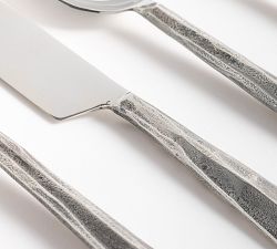Ridge Flatware Set