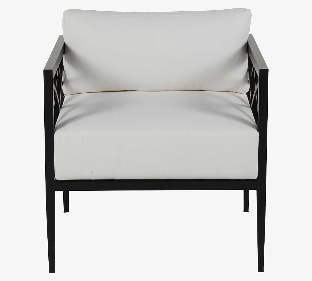 Yvonne Metal Outdoor Lounge Chair