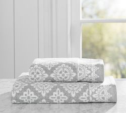 Alva Jacquard Towel