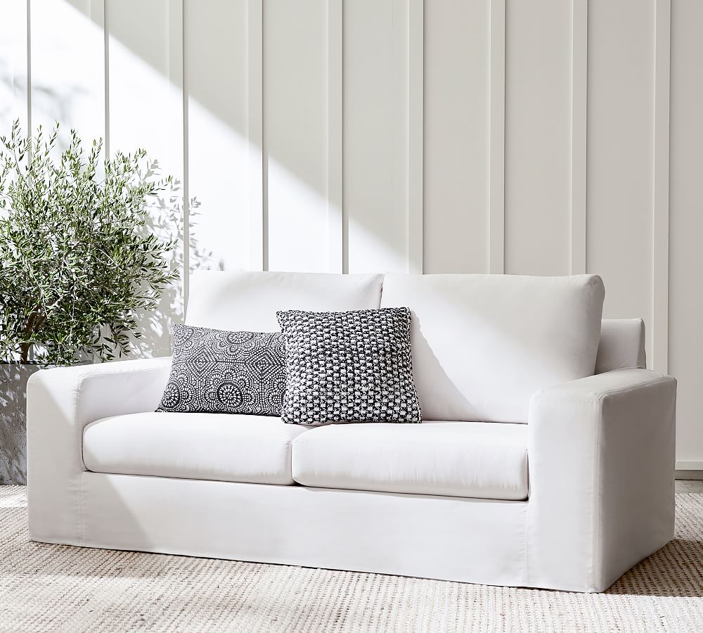 Big Sur Slipcovered Outdoor Sofa (82&quot;)