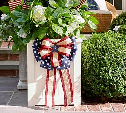Liberty Outdoor Burlap Bow