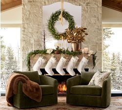 Faux Lit Cedar Berry Pine Wreath &amp; Garland