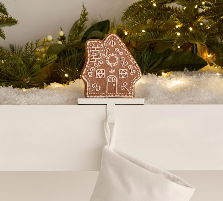 Pottery Barn ◾️stocking holder クリスマス Gingerbread Stocking Holder | Pottery Barn