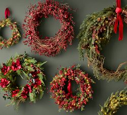 Lit Faux Red Berry Wreath &amp; Garland