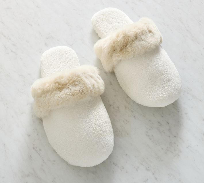 thumbnail image 2 of Spesoul Fuzzy House Slippers For Women Men Indoor Closed Back Lightweight Cozy Faux Furry Lining Barefoot House Shoes 2 of 13