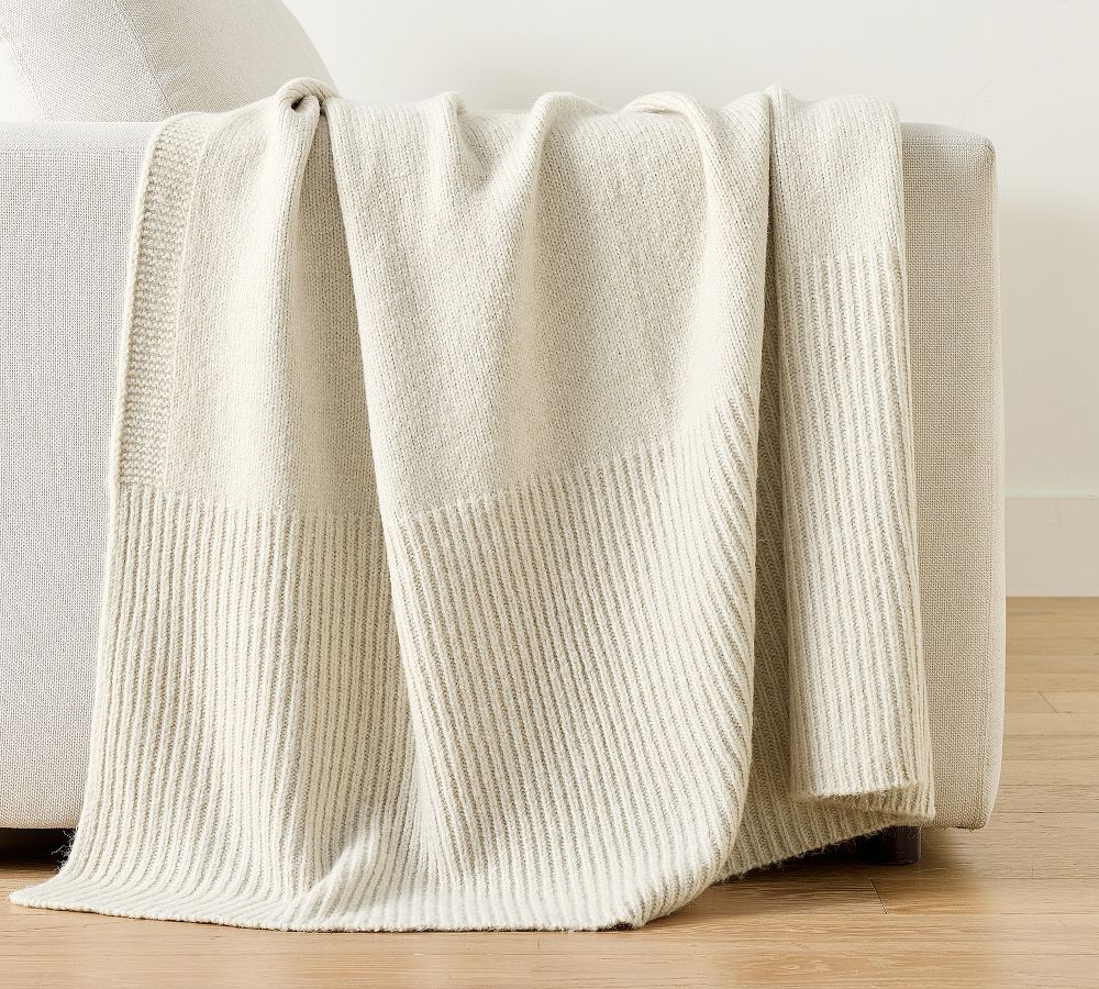 Bold Border Knit Throw | Pottery Barn