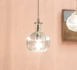 Latham Glass Pendant (7&quot;)