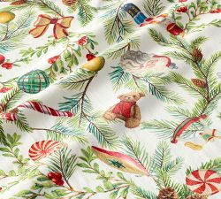 Nostalgic Christmas Icon Table Throw