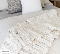 Cozy Darian Textured Handknit Throw