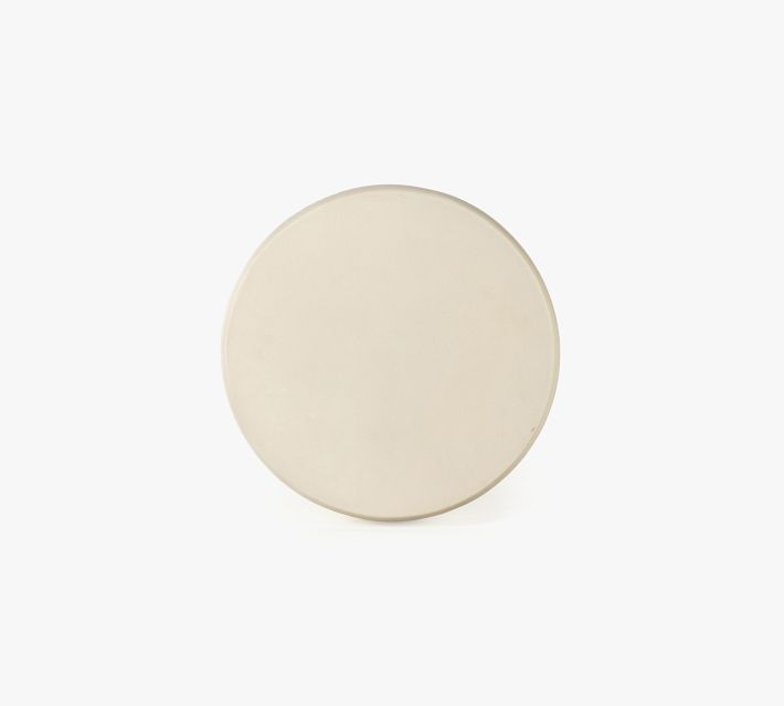 Top view of round disk, plain surface.